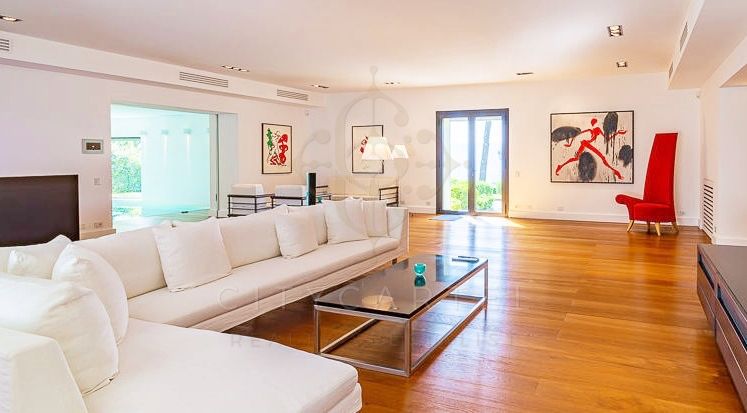 A fájl már létezik a célhelyen: import/kepek/vizjeles_3897137.jpg
For sale Residence   5500 m<sup>2</sup> 22000000 EUR