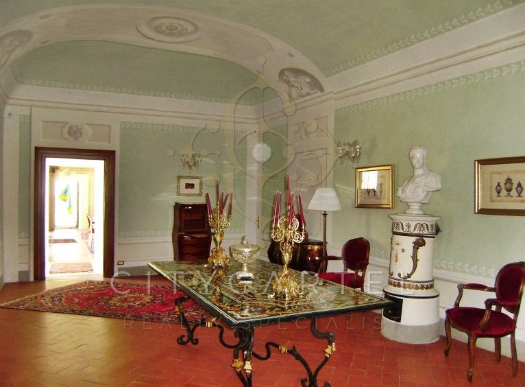 A fájl már létezik a célhelyen: import/kepek/vizjeles_3918788.jpg
Eladó Rezidencia   2200 m<sup>2</sup> 8000000 EUR