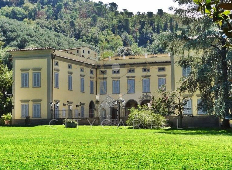 A fájl már létezik a célhelyen: import/kepek/vizjeles_3918805.jpg
Eladó Rezidencia   2200 m<sup>2</sup> 8000000 EUR