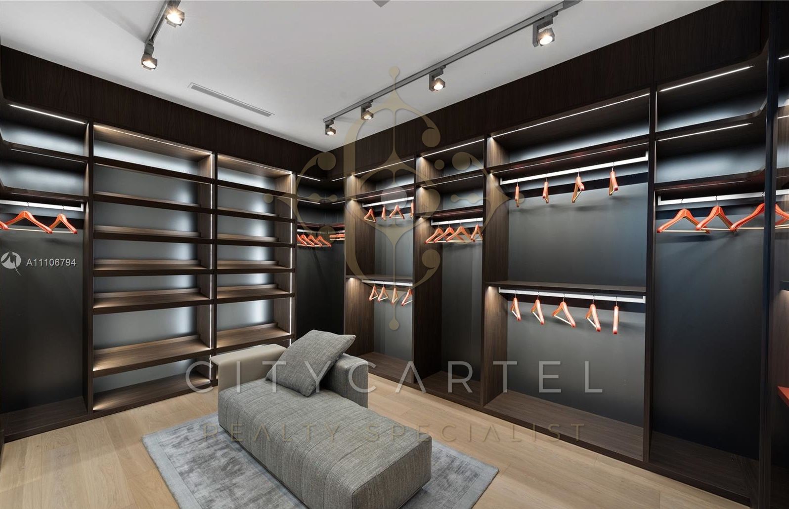 A fájl már létezik a célhelyen: import/kepek/vizjeles_4068970.jpg
For sale Residence   1390 m<sup>2</sup> 2147483647 USD