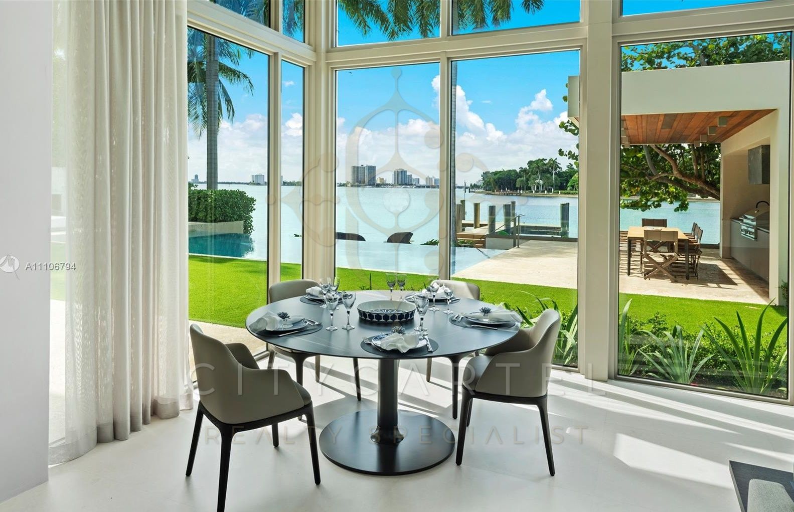 A fájl már létezik a célhelyen: import/kepek/vizjeles_4068981.jpg
For sale Residence   1390 m<sup>2</sup> 2147483647 USD