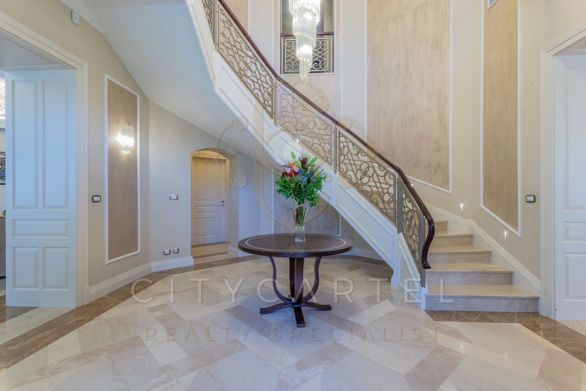 A fájl már létezik a célhelyen: import/kepek/vizjeles_4086872.jpg
For sale Villa, castle, mansion Budapest, II. kerület  1100 m<sup>2</sup> 2147.483647 millió Ft