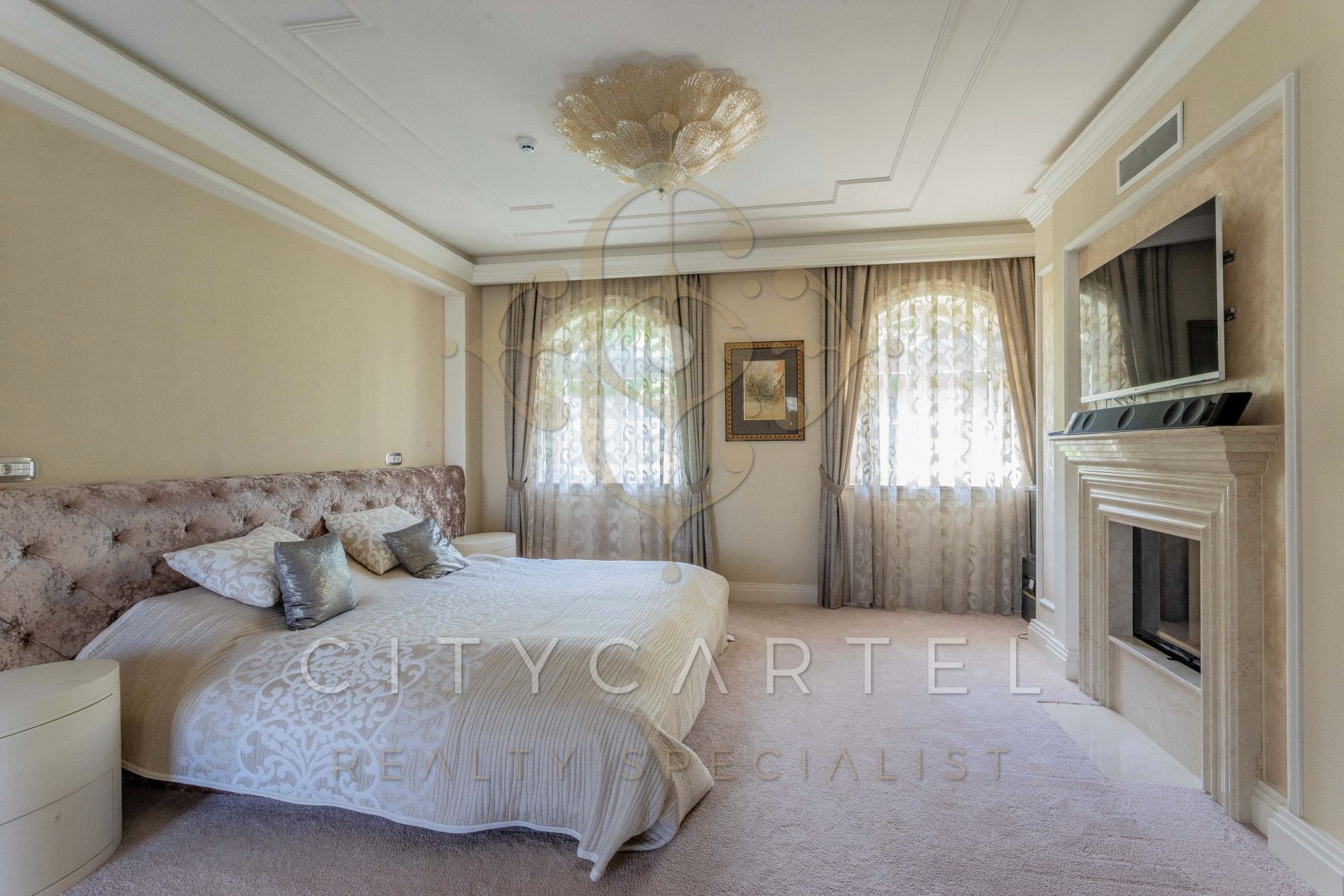 A fájl már létezik a célhelyen: import/kepek/vizjeles_4086877.jpg
For sale Villa, castle, mansion Budapest, II. kerület  1100 m<sup>2</sup> 2147.483647 millió Ft