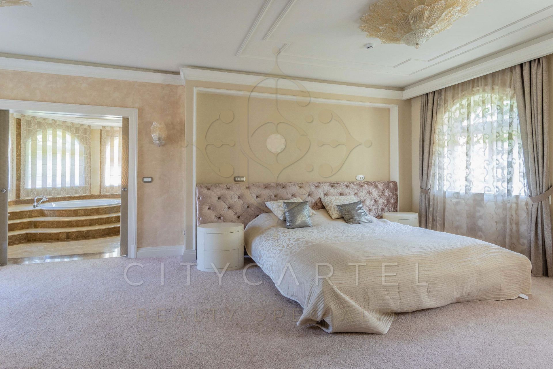 A fájl már létezik a célhelyen: import/kepek/vizjeles_4086878.jpg
For sale Villa, castle, mansion Budapest, II. kerület  1100 m<sup>2</sup> 2147.483647 millió Ft