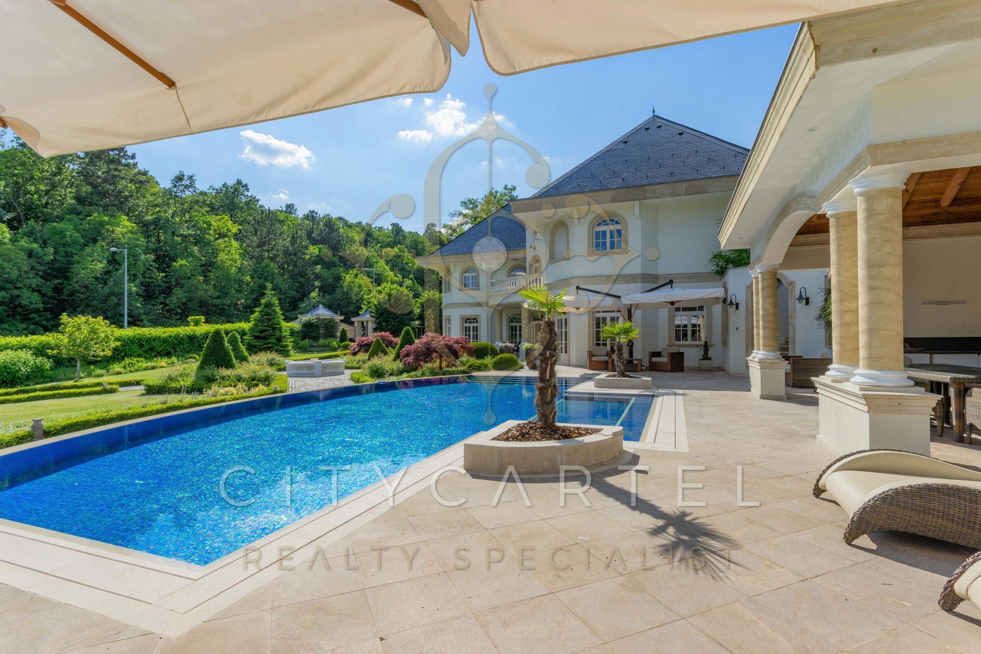 A fájl már létezik a célhelyen: import/kepek/vizjeles_4086890.jpg
For sale Villa, castle, mansion Budapest, II. kerület  1100 m<sup>2</sup> 2147.483647 millió Ft