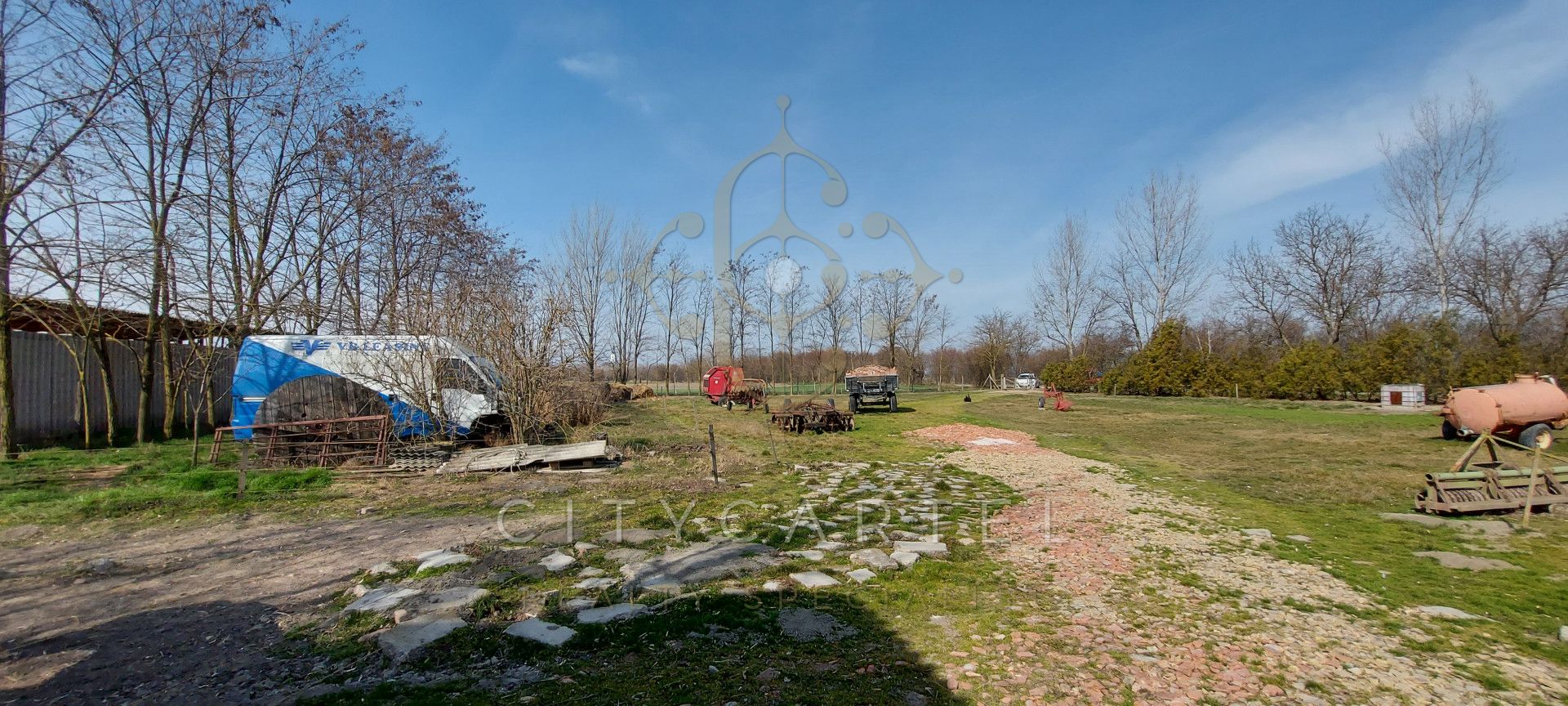 A fájl már létezik a célhelyen: import/kepek/vizjeles_4211708.jpg
Eladó Mezőgazdasági terület Madocsa  5912 m<sup>2</sup> 18.7 millió Ft