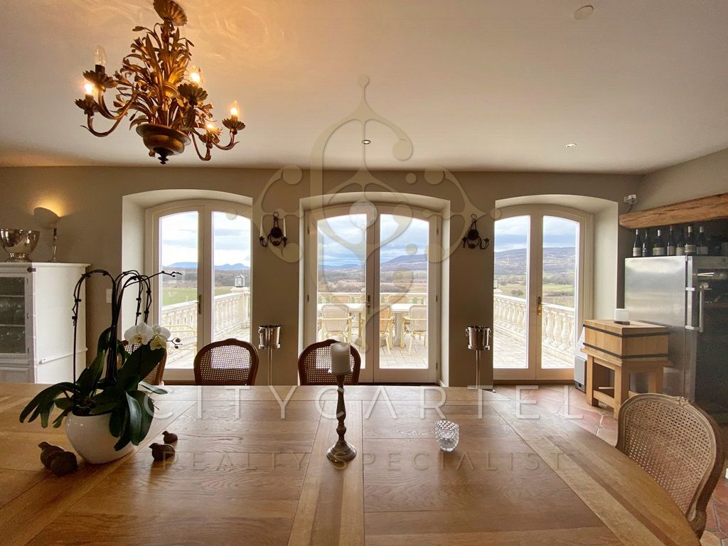 A fájl már létezik a célhelyen: import/kepek/vizjeles_4225557.jpg
Eladó Rezidencia Monoszló  1615 m<sup>2</sup> 4900000 EUR