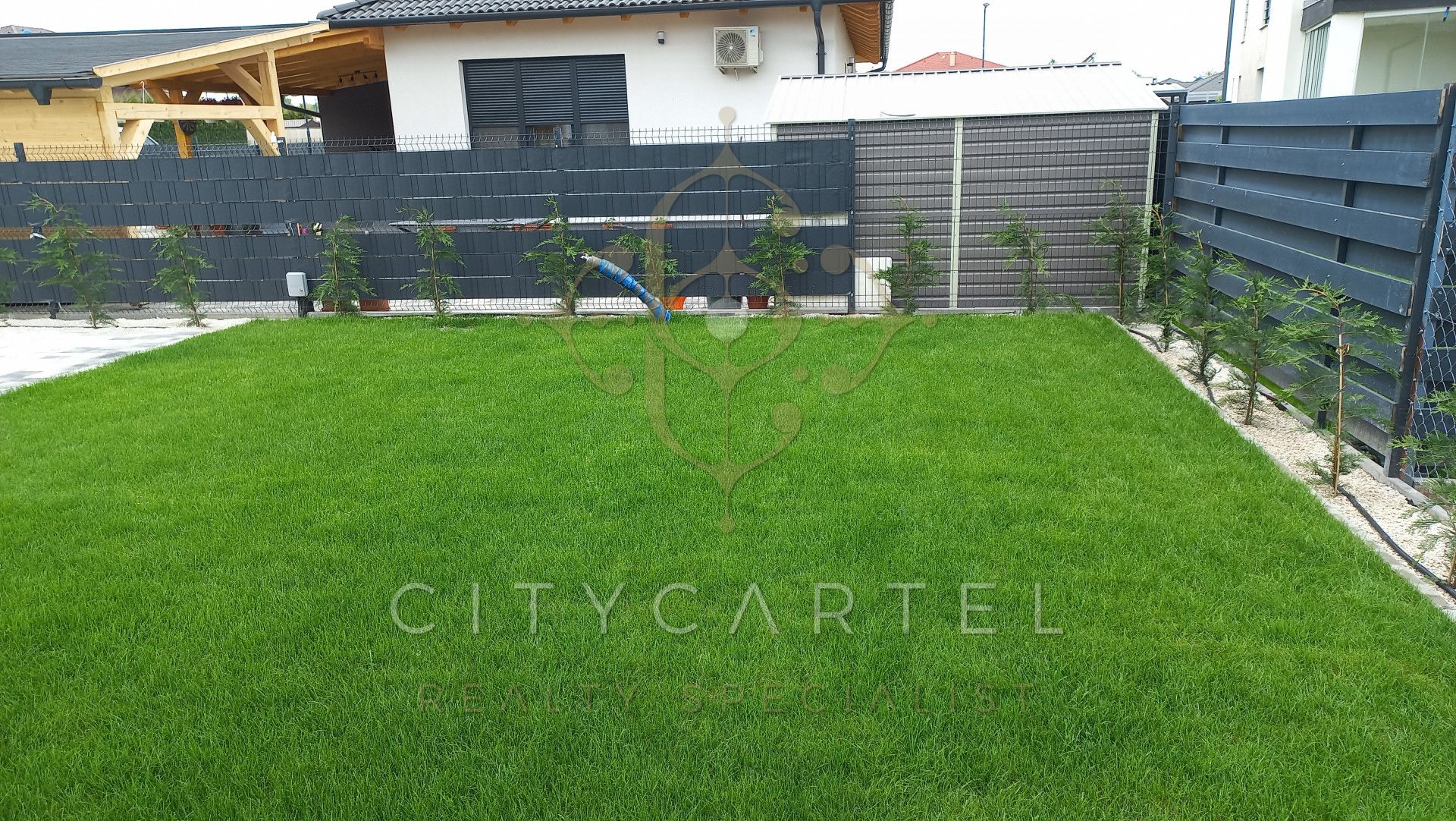 A fájl már létezik a célhelyen: import/kepek/vizjeles_4283383.jpg
Eladó Családi ház Siófok  150 m<sup>2</sup> 178.999 millió Ft