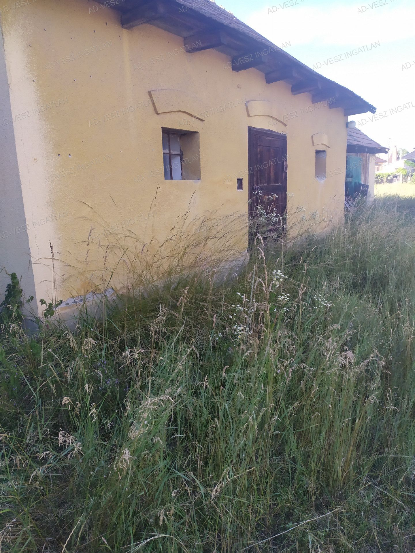 A fájl már létezik a célhelyen: import/kepek/vizjeles_4339048.jpg
Eladó Családi ház Dabas  130 m<sup>2</sup> 60 millió Ft