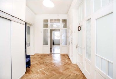 A fájl már létezik a célhelyen: import/kepek/vizjeles_4347606.jpg
Eladó Téglalakás Budapest, II. kerület  209 m<sup>2</sup> 4300 EUR
