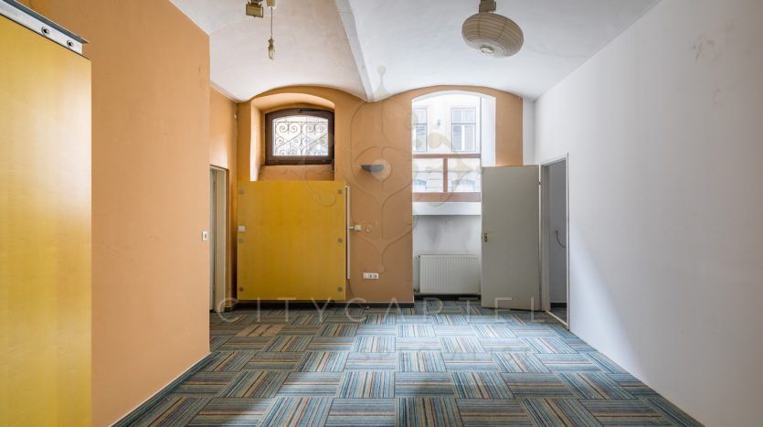 A fájl már létezik a célhelyen: import/kepek/vizjeles_4357579.jpg
Eladó Iroda irodaházban B Budapest, IX. kerület  395 m<sup>2</sup> 3911 EUR