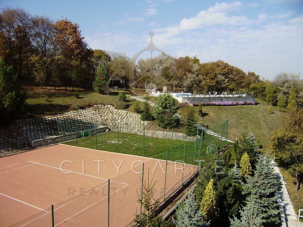 A fájl már létezik a célhelyen: import/kepek/vizjeles_4363042.jpg
For sale Hotel, guesthouse Szilvásvárad  700 m<sup>2</sup> 700000 EUR