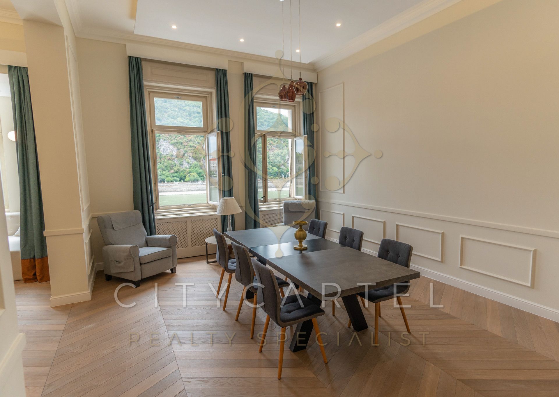 A fájl már létezik a célhelyen: import/kepek/vizjeles_4370557.jpg
Eladó Téglalakás Budapest, V. kerület  217 m<sup>2</sup> 4000 EUR