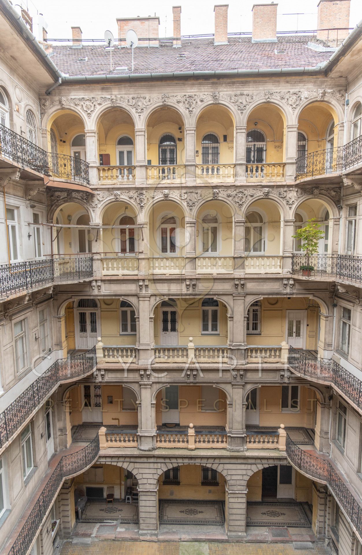 A fájl már létezik a célhelyen: import/kepek/vizjeles_4370565.jpg
Eladó Téglalakás Budapest, V. kerület  217 m<sup>2</sup> 4000 EUR