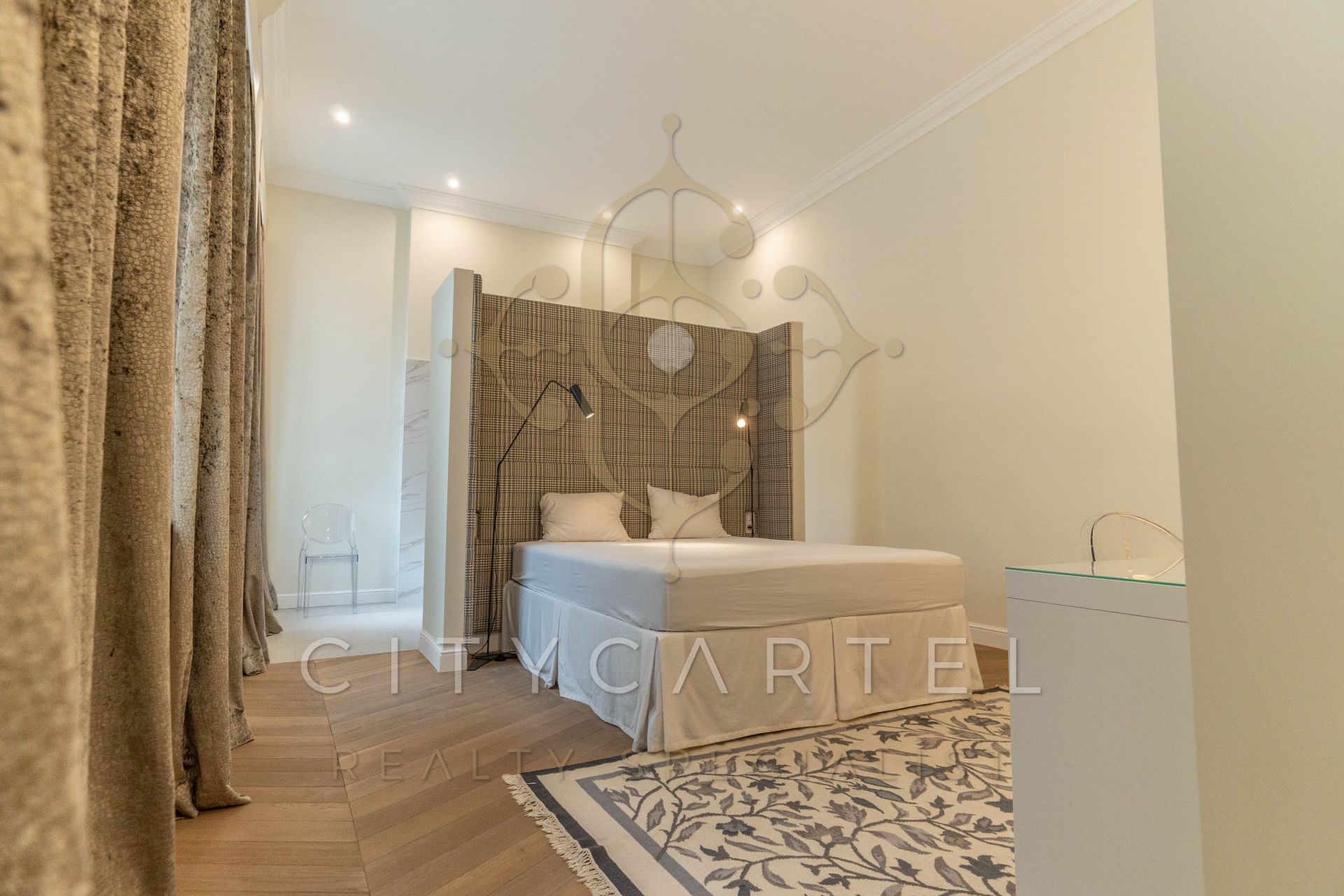 A fájl már létezik a célhelyen: import/kepek/vizjeles_4370566.jpg
Eladó Téglalakás Budapest, V. kerület  217 m<sup>2</sup> 4000 EUR