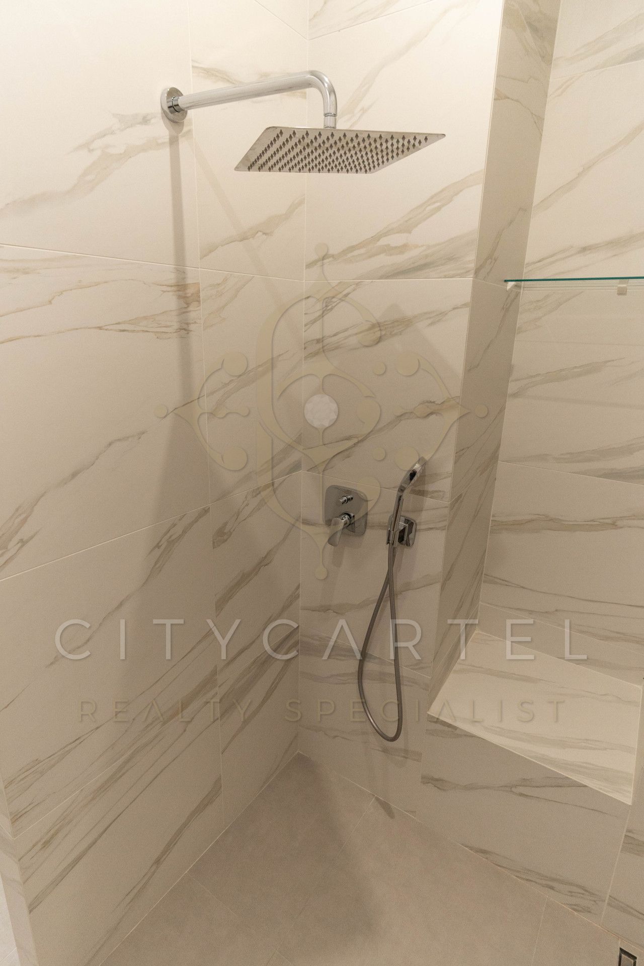 A fájl már létezik a célhelyen: import/kepek/vizjeles_4370573.jpg
Eladó Téglalakás Budapest, V. kerület  217 m<sup>2</sup> 4000 EUR
