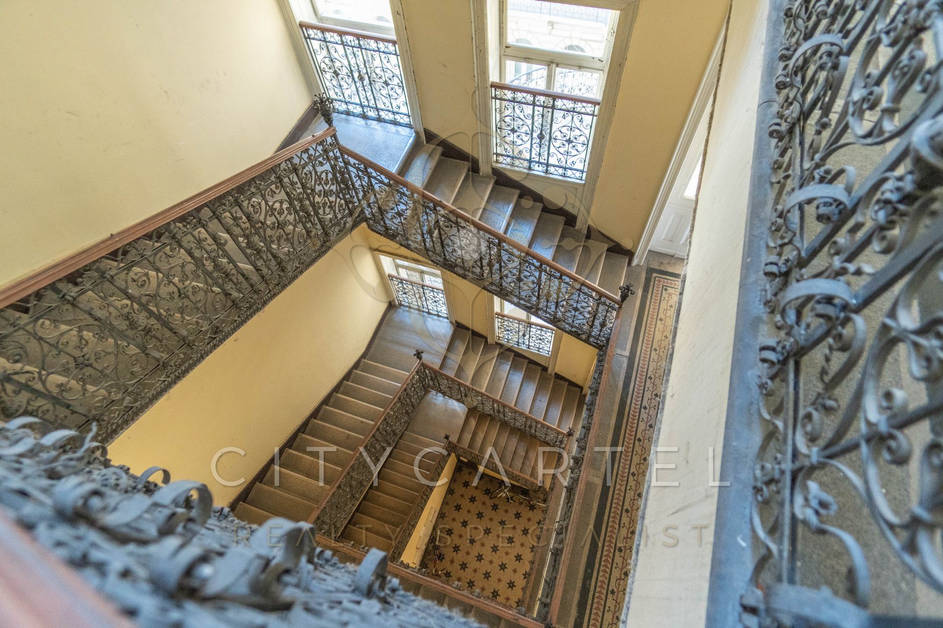 A fájl már létezik a célhelyen: import/kepek/vizjeles_4370577.jpg
Eladó Téglalakás Budapest, V. kerület  217 m<sup>2</sup> 4000 EUR