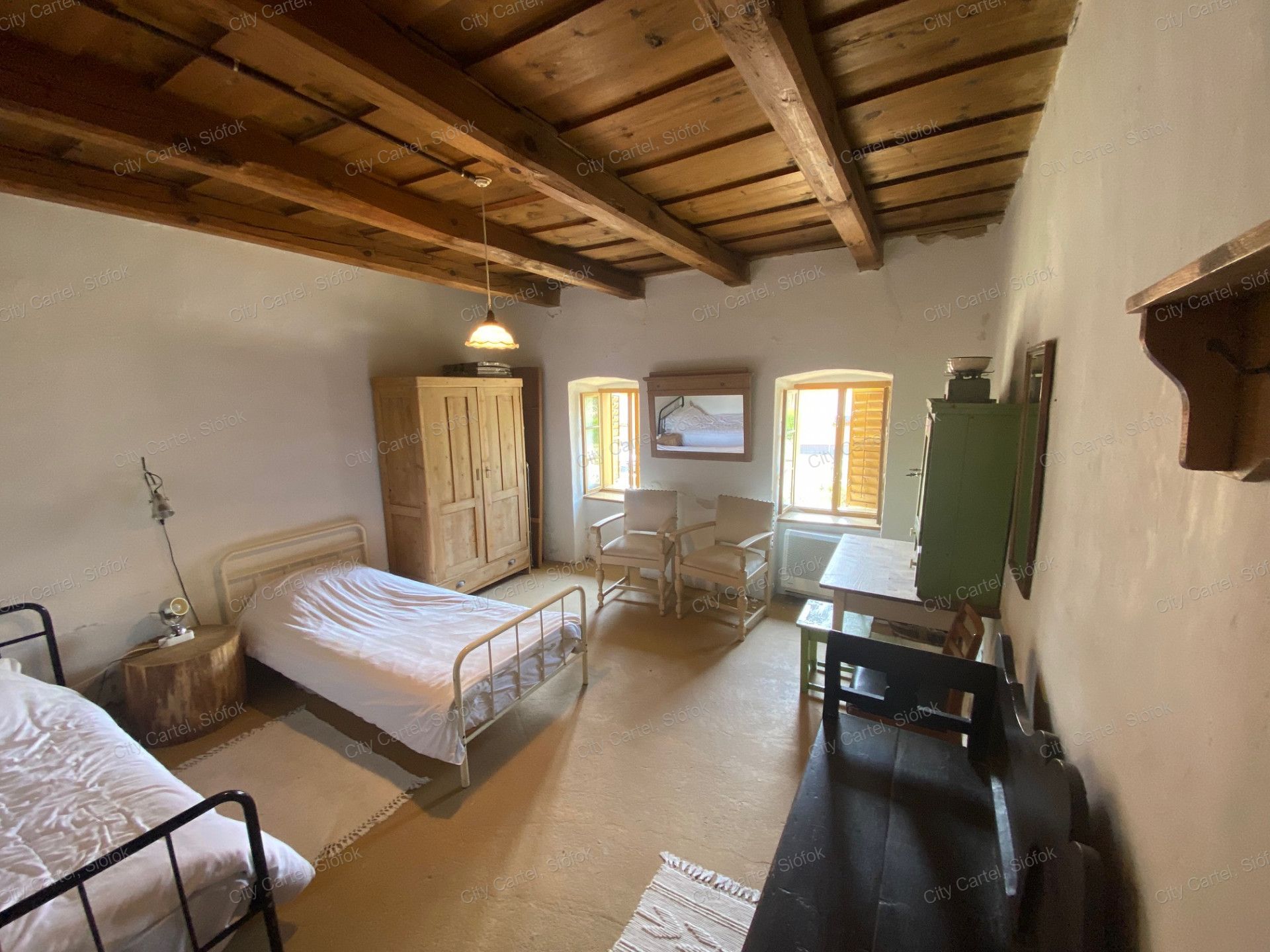 A fájl már létezik a célhelyen: import/kepek/vizjeles_4391958.jpg
For sale house Szőlősgyörök  100 m<sup>2</sup> 29.99 millió Ft