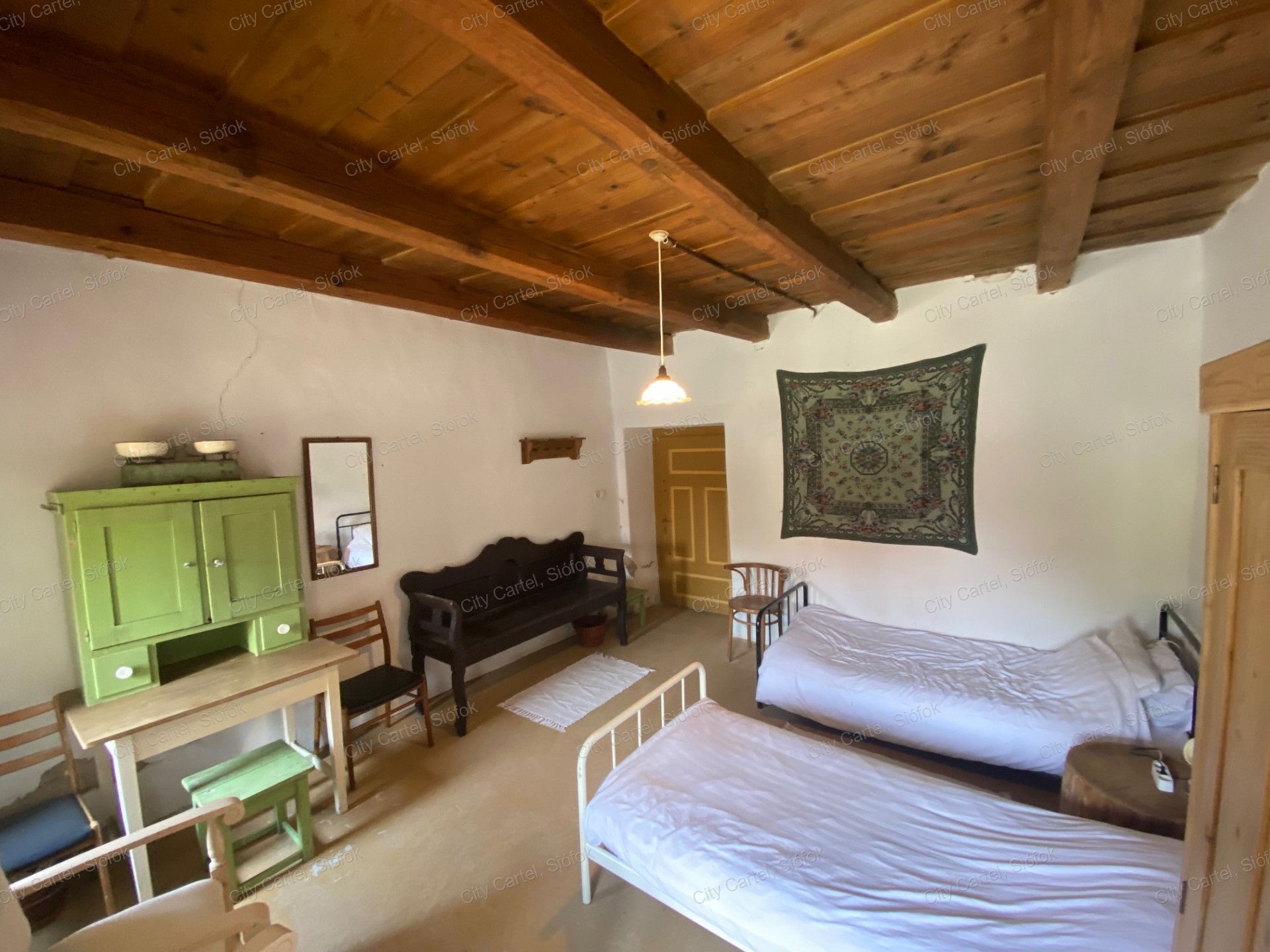 A fájl már létezik a célhelyen: import/kepek/vizjeles_4391959.jpg
For sale house Szőlősgyörök  100 m<sup>2</sup> 29.99 millió Ft