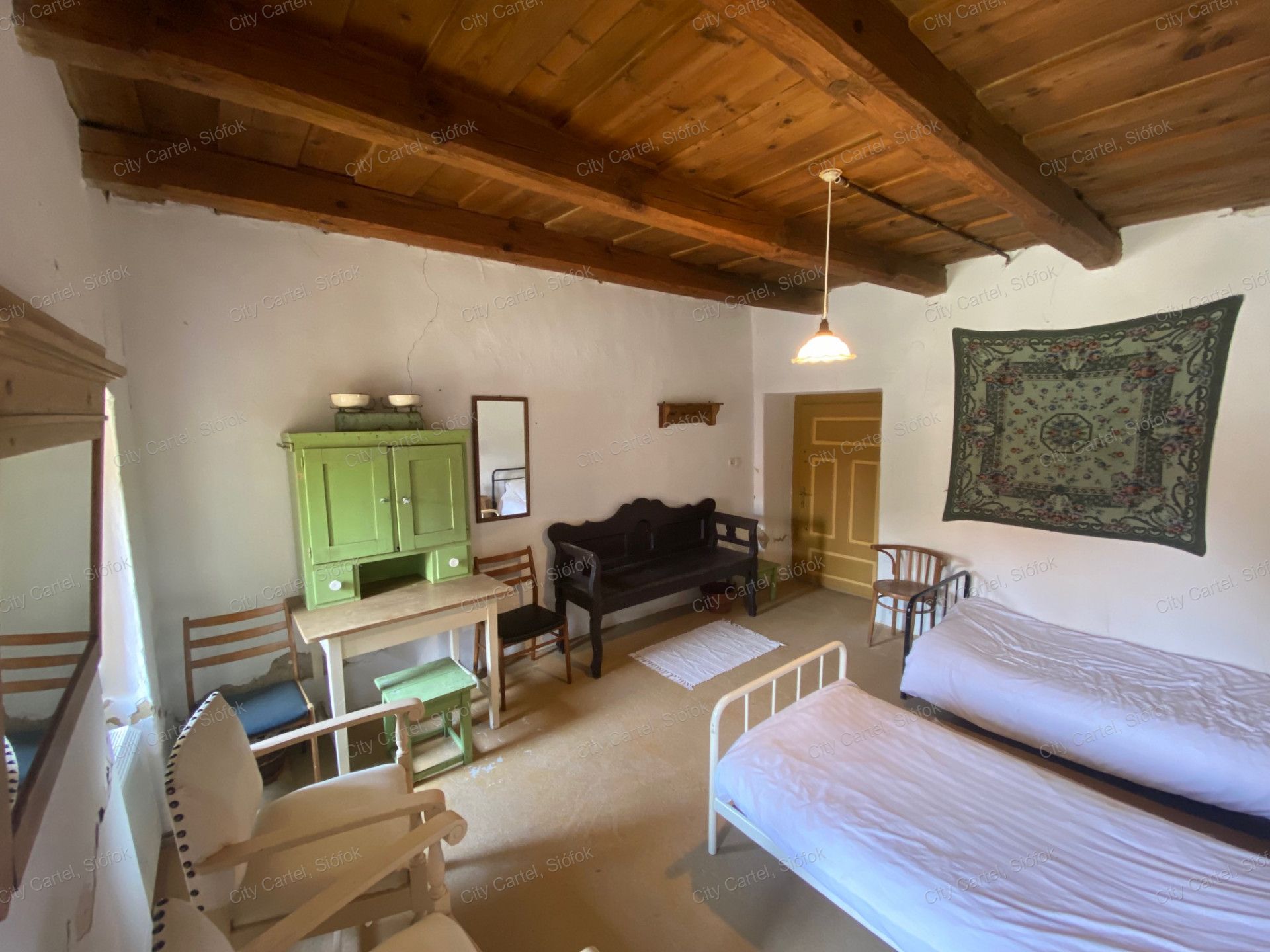 A fájl már létezik a célhelyen: import/kepek/vizjeles_4391960.jpg
For sale house Szőlősgyörök  100 m<sup>2</sup> 29.99 millió Ft