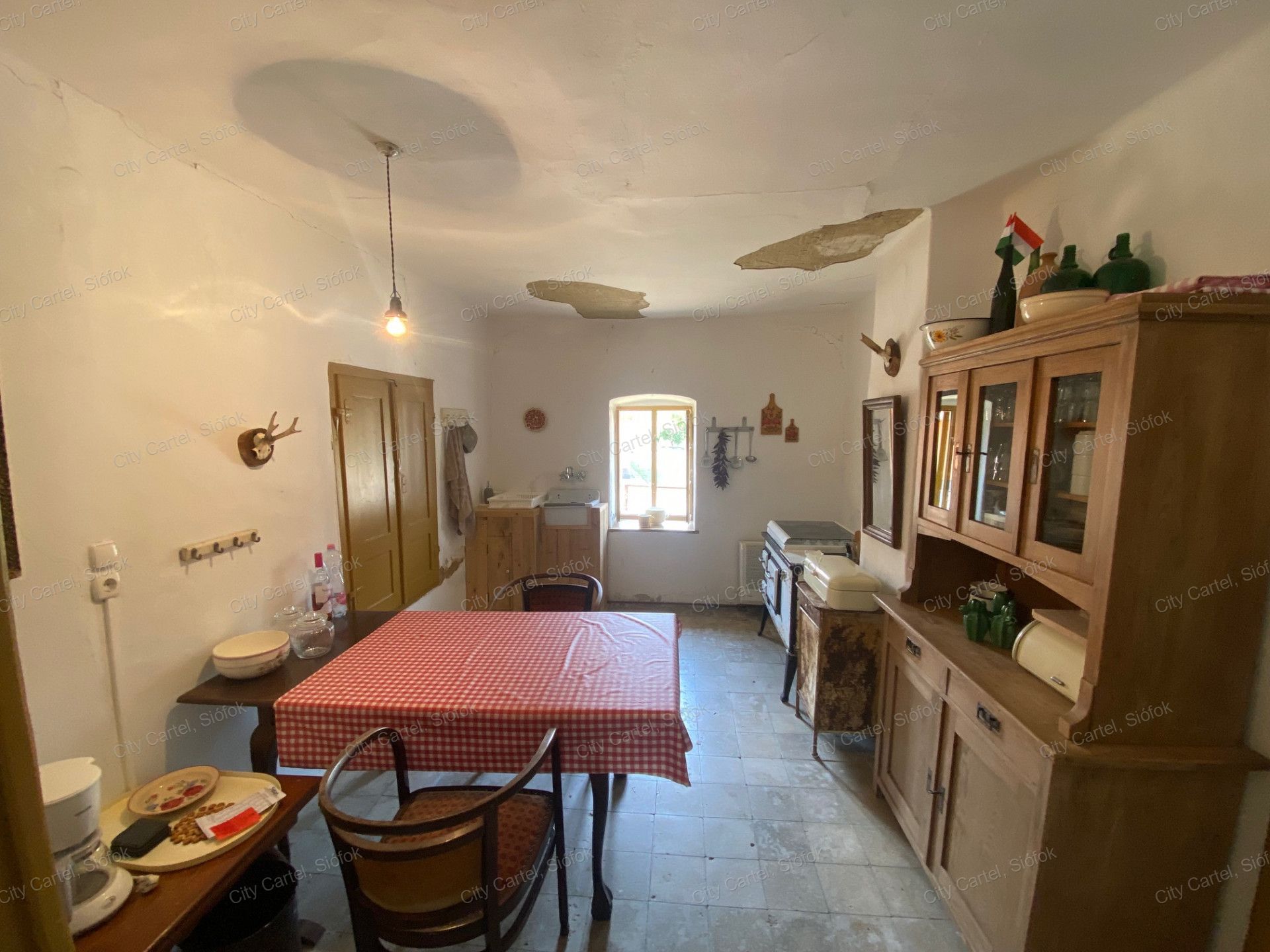 A fájl már létezik a célhelyen: import/kepek/vizjeles_4391964.jpg
For sale house Szőlősgyörök  100 m<sup>2</sup> 29.99 millió Ft