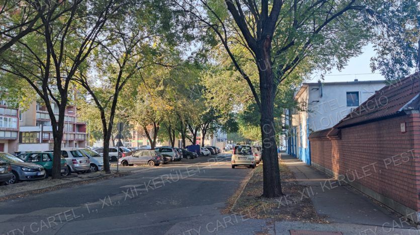 A fájl már létezik a célhelyen: import/kepek/vizjeles_4435931.jpg
For sale retail space Budapest, XIX. kerület  701 m<sup>2</sup> 4136 EUR