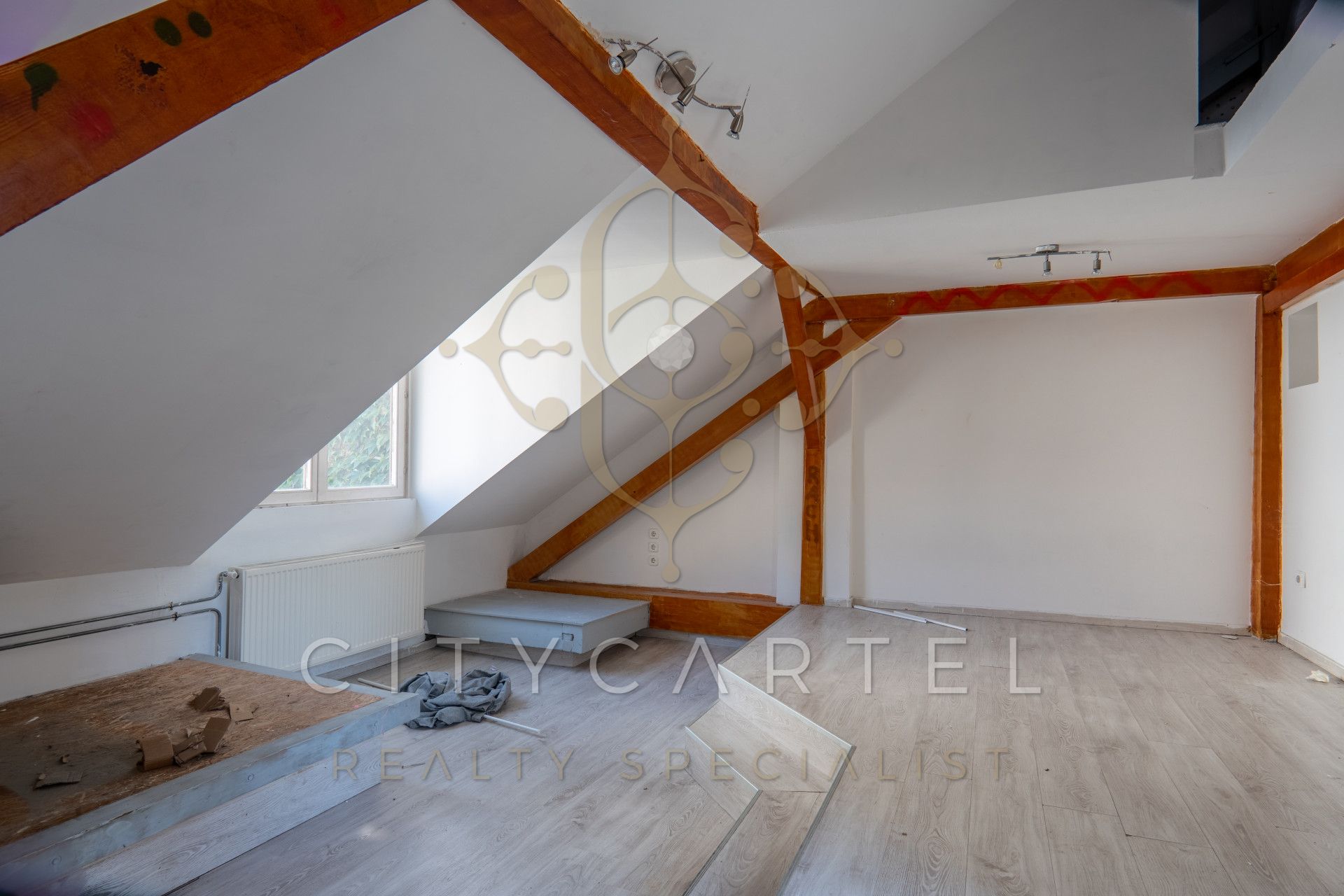 A fájl már létezik a célhelyen: import/kepek/vizjeles_4491383.jpg
For sale Condominium Budapest, VI. kerület  1077 m<sup>2</sup> 3800000 EUR