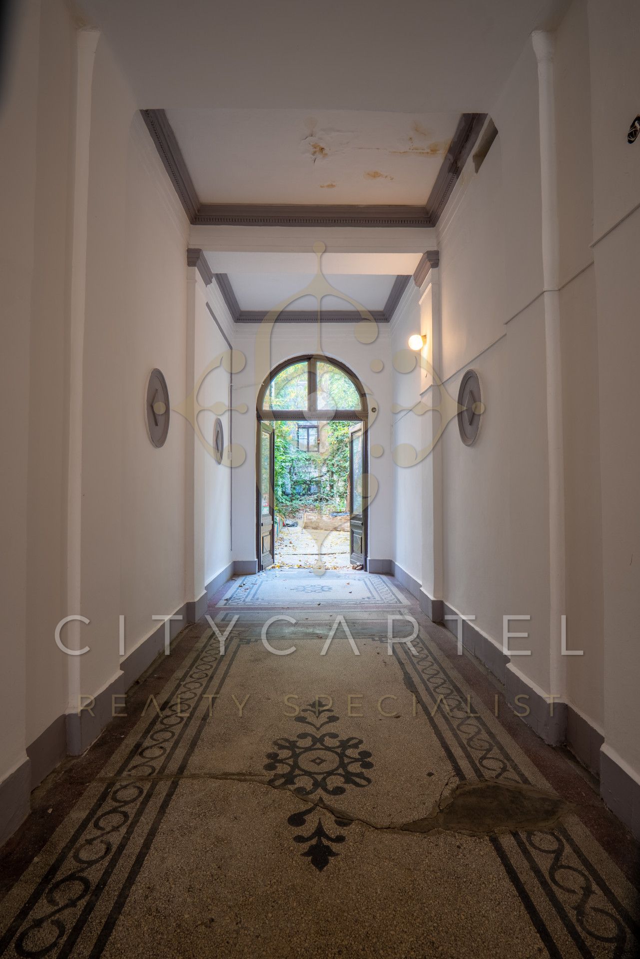 A fájl már létezik a célhelyen: import/kepek/vizjeles_4491399.jpg
For sale Condominium Budapest, VI. kerület  1077 m<sup>2</sup> 3800000 EUR