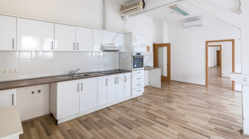 A fájl már létezik a célhelyen: import/kepek/vizjeles_4497894.jpg
For sale Office in office building B Budapest, IX. kerület  430 m<sup>2</sup> 4257 EUR