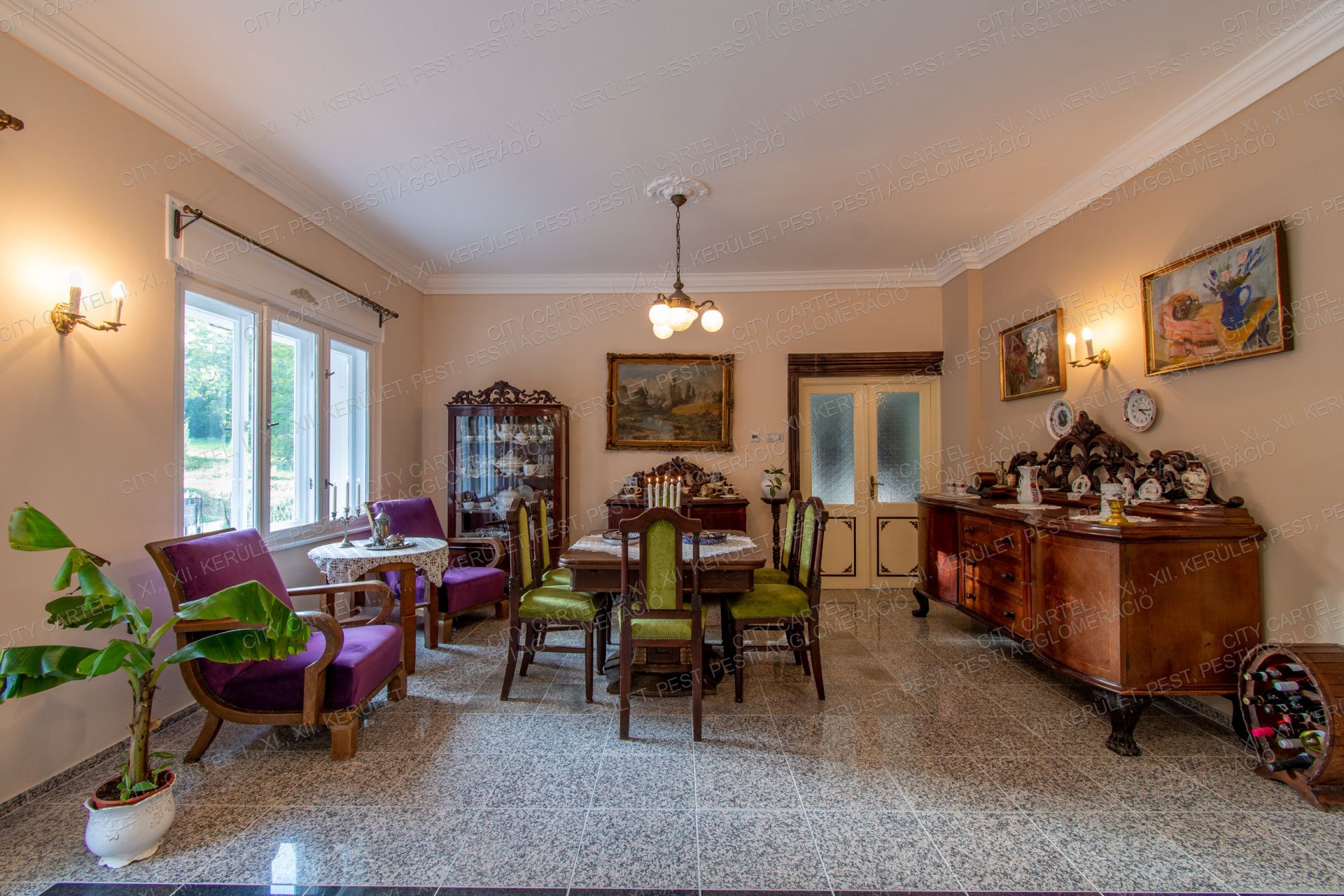 A fájl már létezik a célhelyen: import/kepek/vizjeles_4500747.jpg
For sale house Tahitótfalu  850 m<sup>2</sup> 4000 EUR