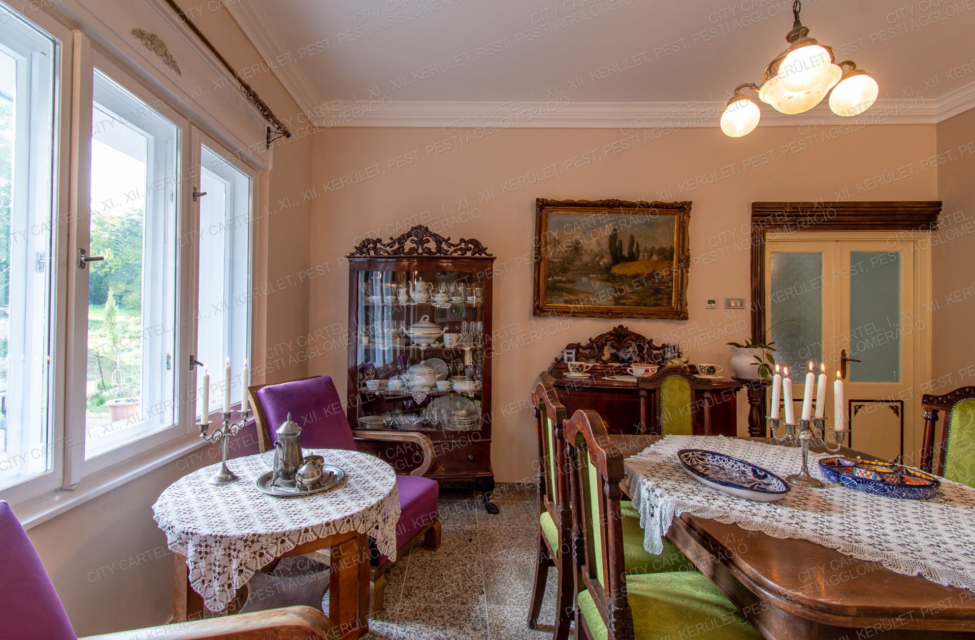 A fájl már létezik a célhelyen: import/kepek/vizjeles_4500749.jpg
For sale house Tahitótfalu  850 m<sup>2</sup> 4000 EUR