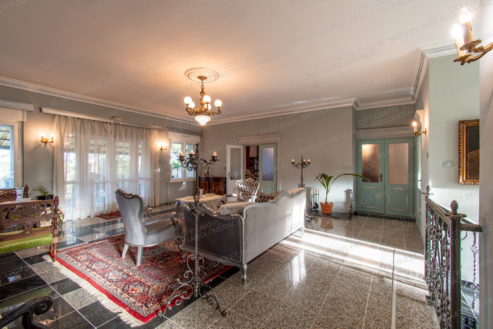 A fájl már létezik a célhelyen: import/kepek/vizjeles_4500774.jpg
For sale house Tahitótfalu  850 m<sup>2</sup> 4000 EUR