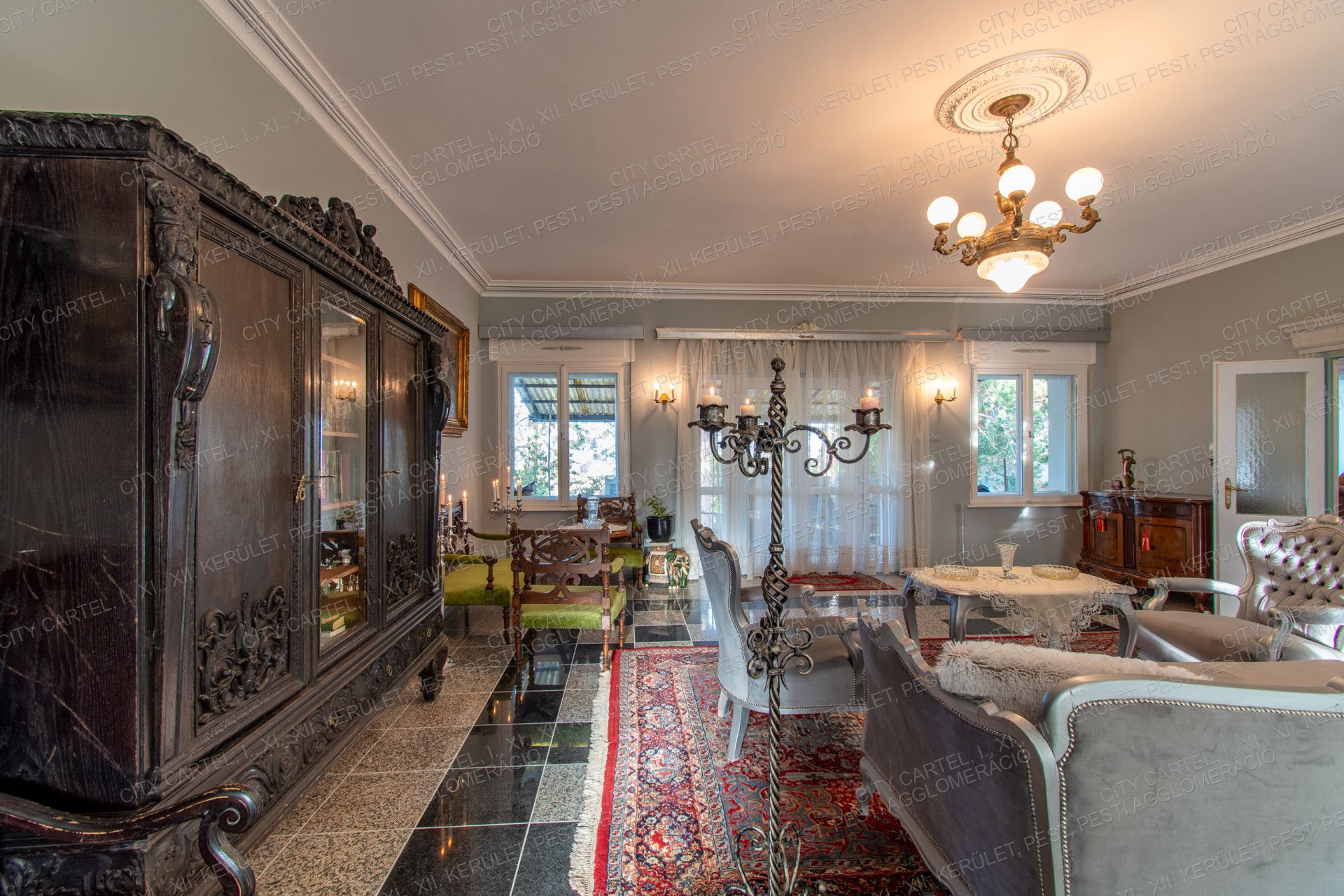 A fájl már létezik a célhelyen: import/kepek/vizjeles_4500775.jpg
For sale house Tahitótfalu  850 m<sup>2</sup> 4000 EUR