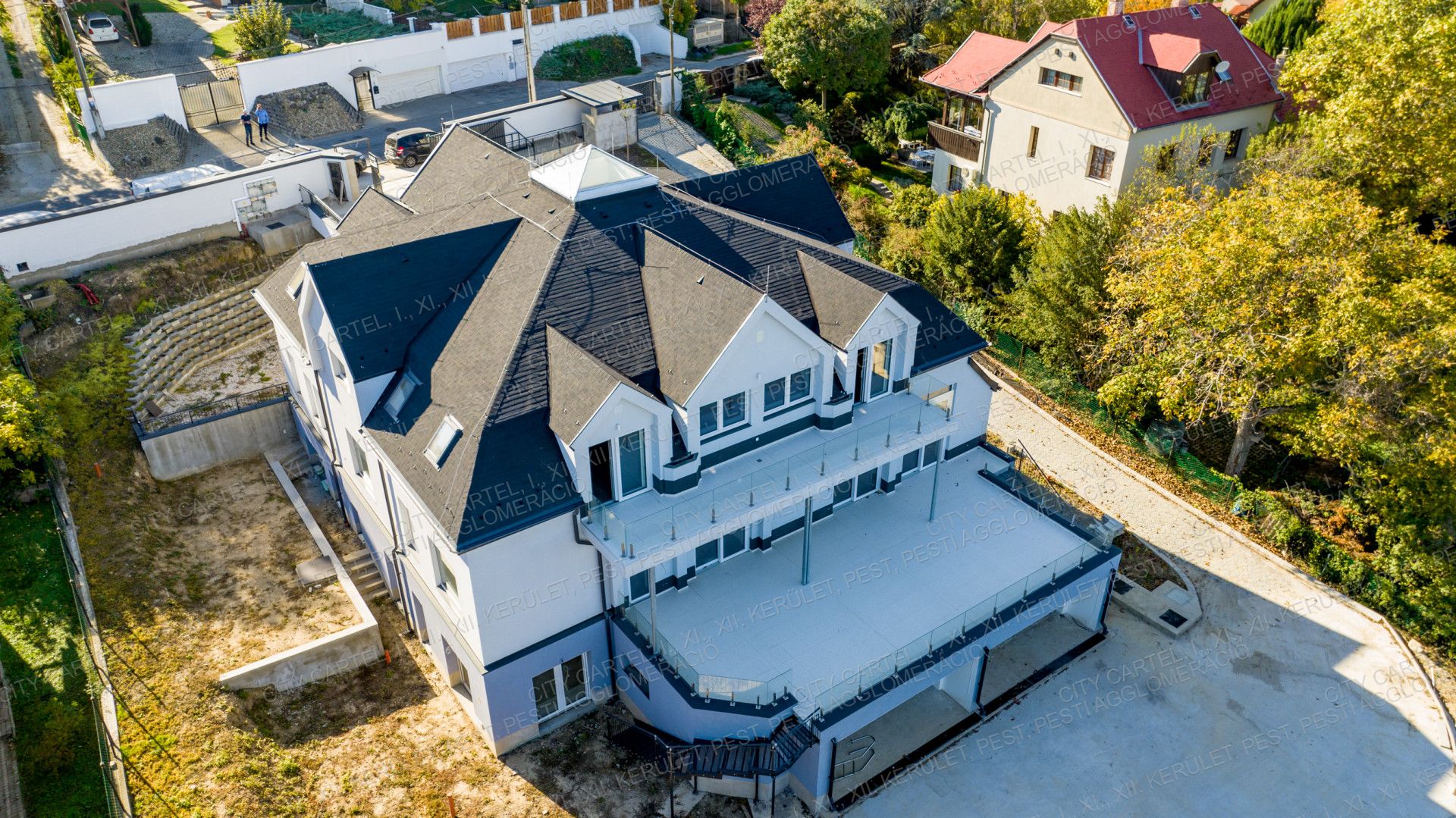 A fájl már létezik a célhelyen: import/kepek/vizjeles_4510102.jpg
For sale house Budapest, III. kerület  190 m<sup>2</sup> 360 millió Ft
