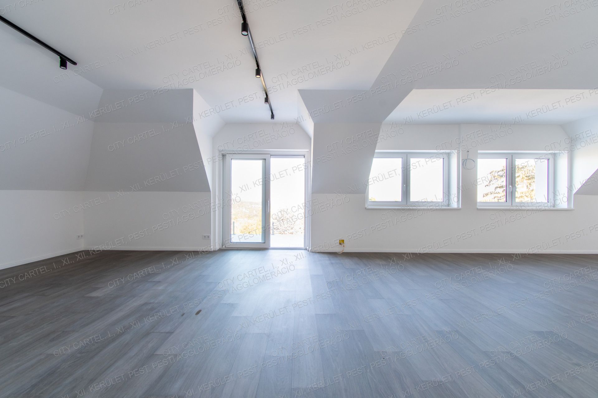 A fájl már létezik a célhelyen: import/kepek/vizjeles_4510107.jpg
For sale house Budapest, III. kerület  190 m<sup>2</sup> 360 millió Ft