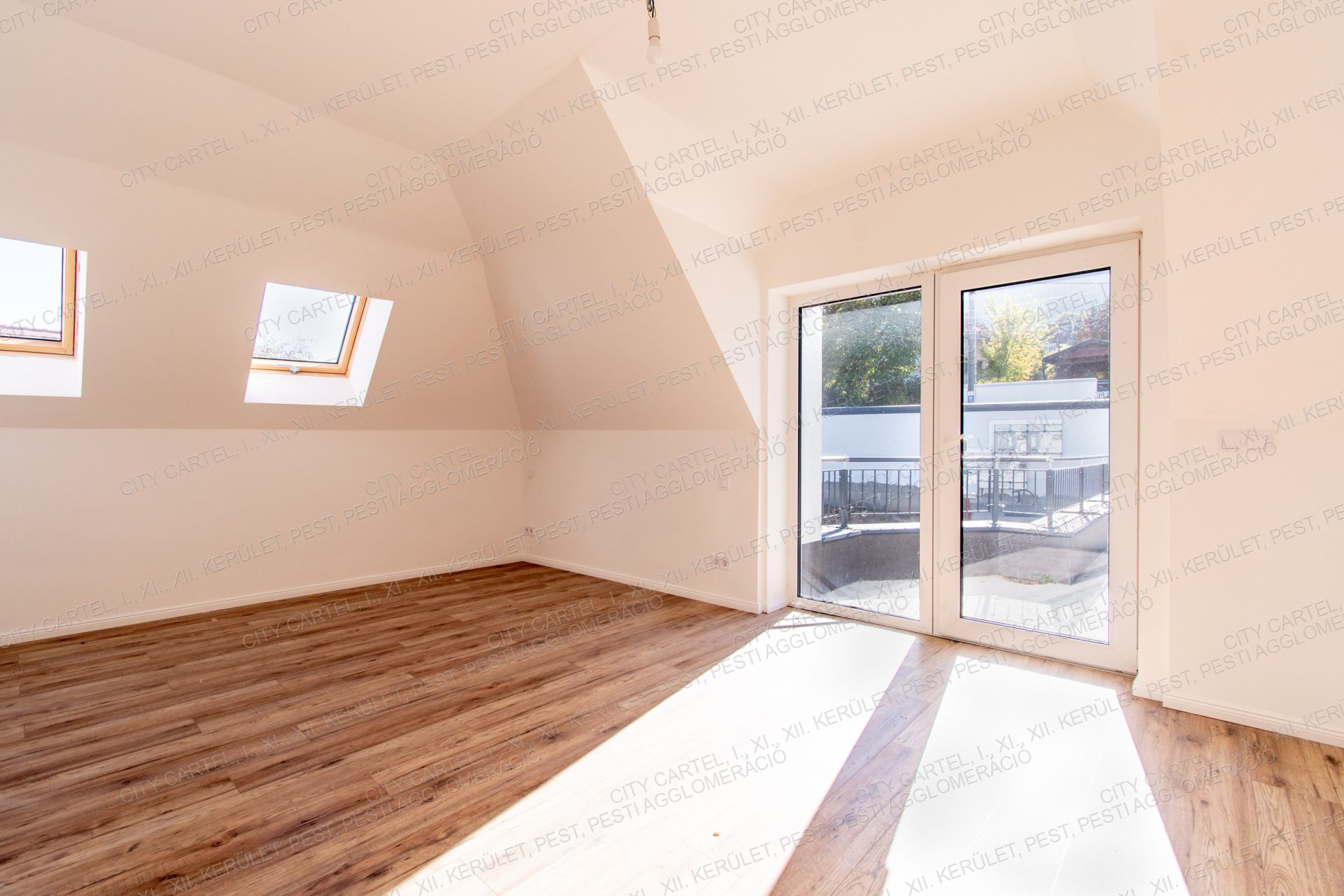 A fájl már létezik a célhelyen: import/kepek/vizjeles_4510139.jpg
For sale house Budapest, III. kerület  190 m<sup>2</sup> 360 millió Ft