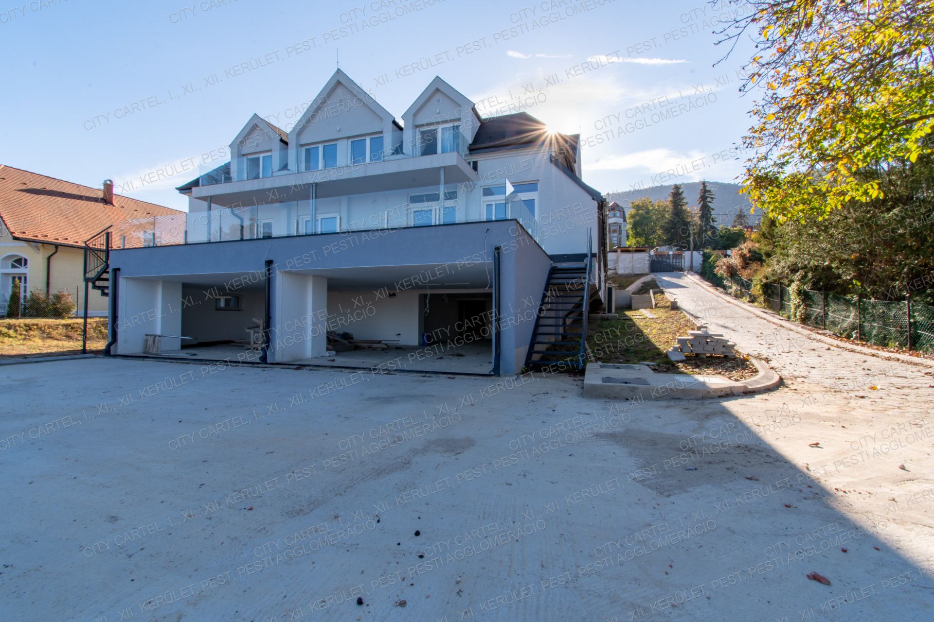 A fájl már létezik a célhelyen: import/kepek/vizjeles_4510150.jpg
For sale house Budapest, III. kerület  190 m<sup>2</sup> 360 millió Ft