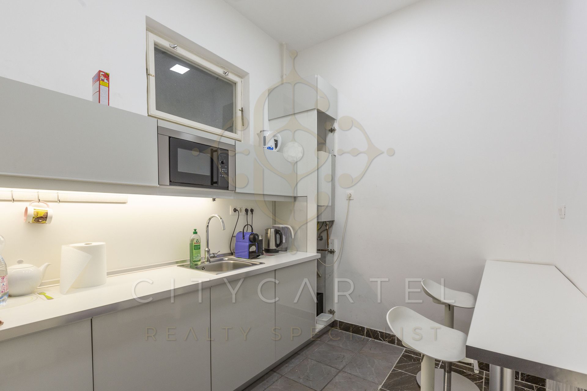 A fájl már létezik a célhelyen: import/kepek/vizjeles_4564328.jpg
Eladó Téglalakás Budapest, V. kerület  299 m<sup>2</sup> 7000 EUR