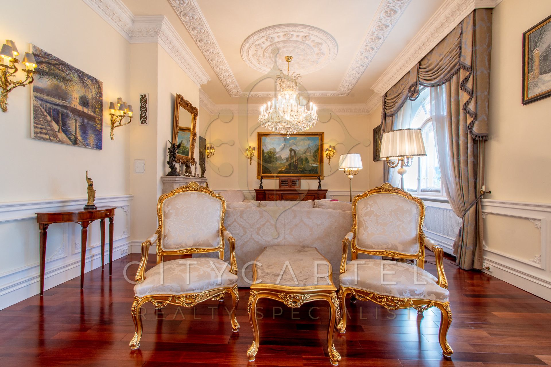 A fájl már létezik a célhelyen: import/kepek/vizjeles_4570365.jpg
For sale house Budapest, II. kerület  510 m<sup>2</sup> 2800000 EUR