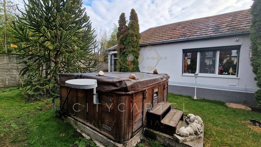 A fájl már létezik a célhelyen: import/kepek/vizjeles_4570888.jpg
Eladó Vendéglátóipari egység Gyál  340 m<sup>2</sup> 1225 millió Ft