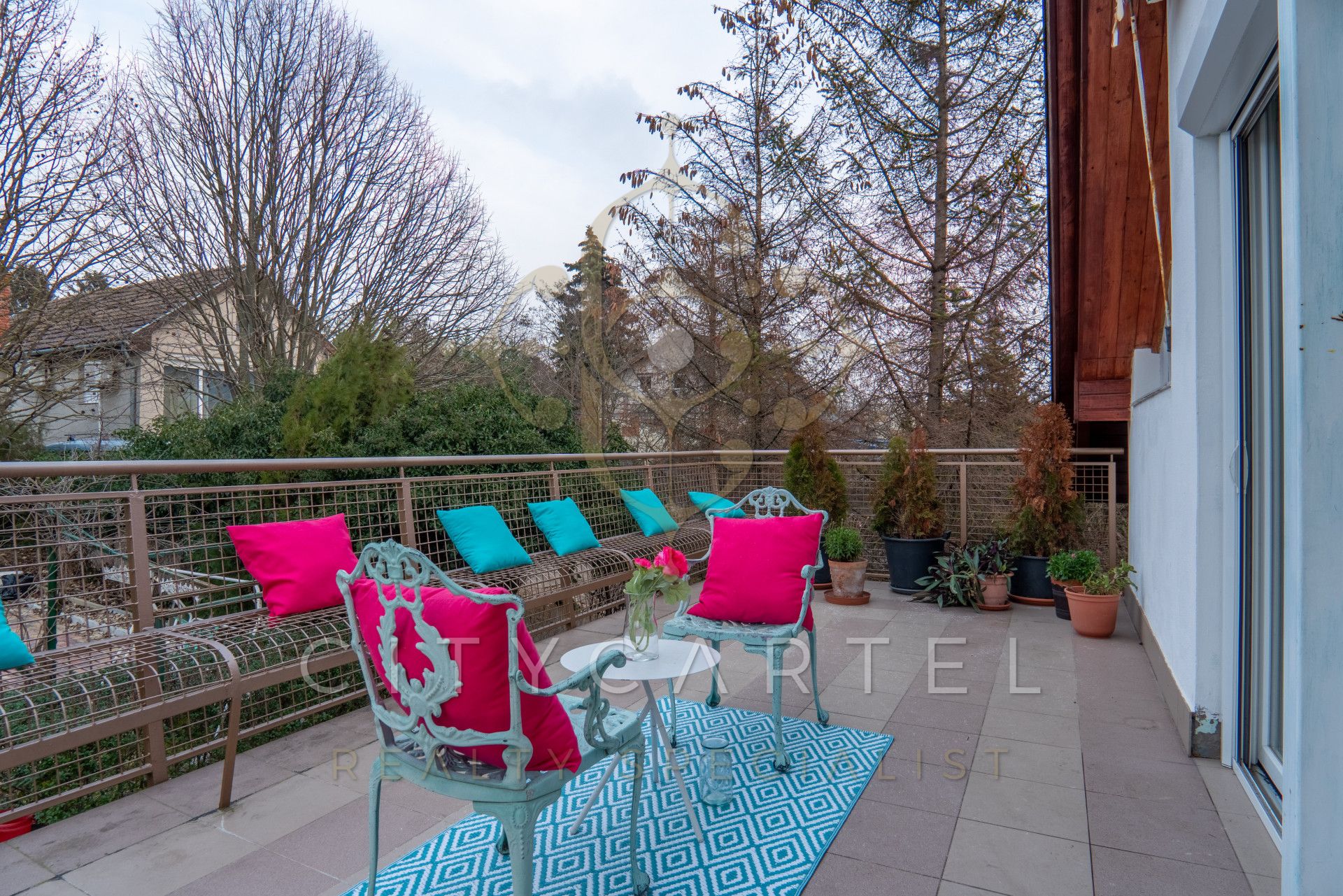 A fájl már létezik a célhelyen: import/kepek/vizjeles_4572605.jpg
For sale house Budapest, III. kerület  181 m<sup>2</sup> 179.9 millió Ft
