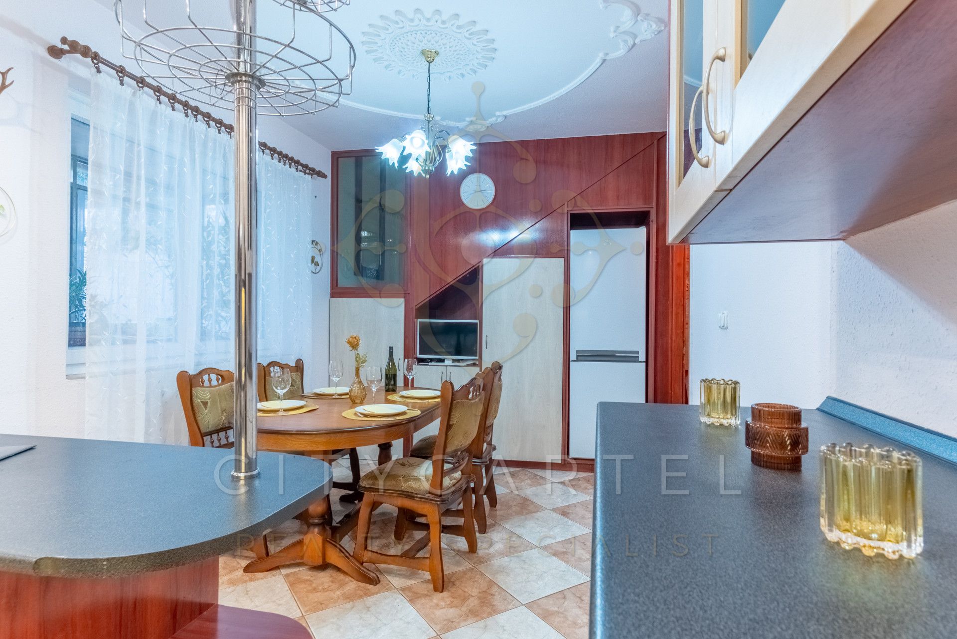 A fájl már létezik a célhelyen: import/kepek/vizjeles_4572612.jpg
For sale house Budapest, III. kerület  181 m<sup>2</sup> 179.9 millió Ft