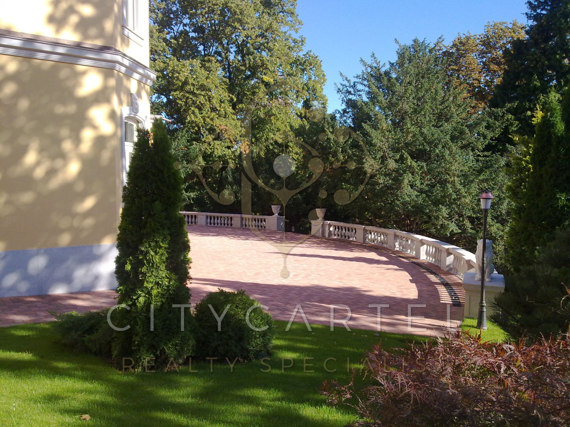 A fájl már létezik a célhelyen: import/kepek/vizjeles_4576493.jpg
For sale house Budapest, XII. kerület  1159 m<sup>2</sup> 2147.483647 millió Ft