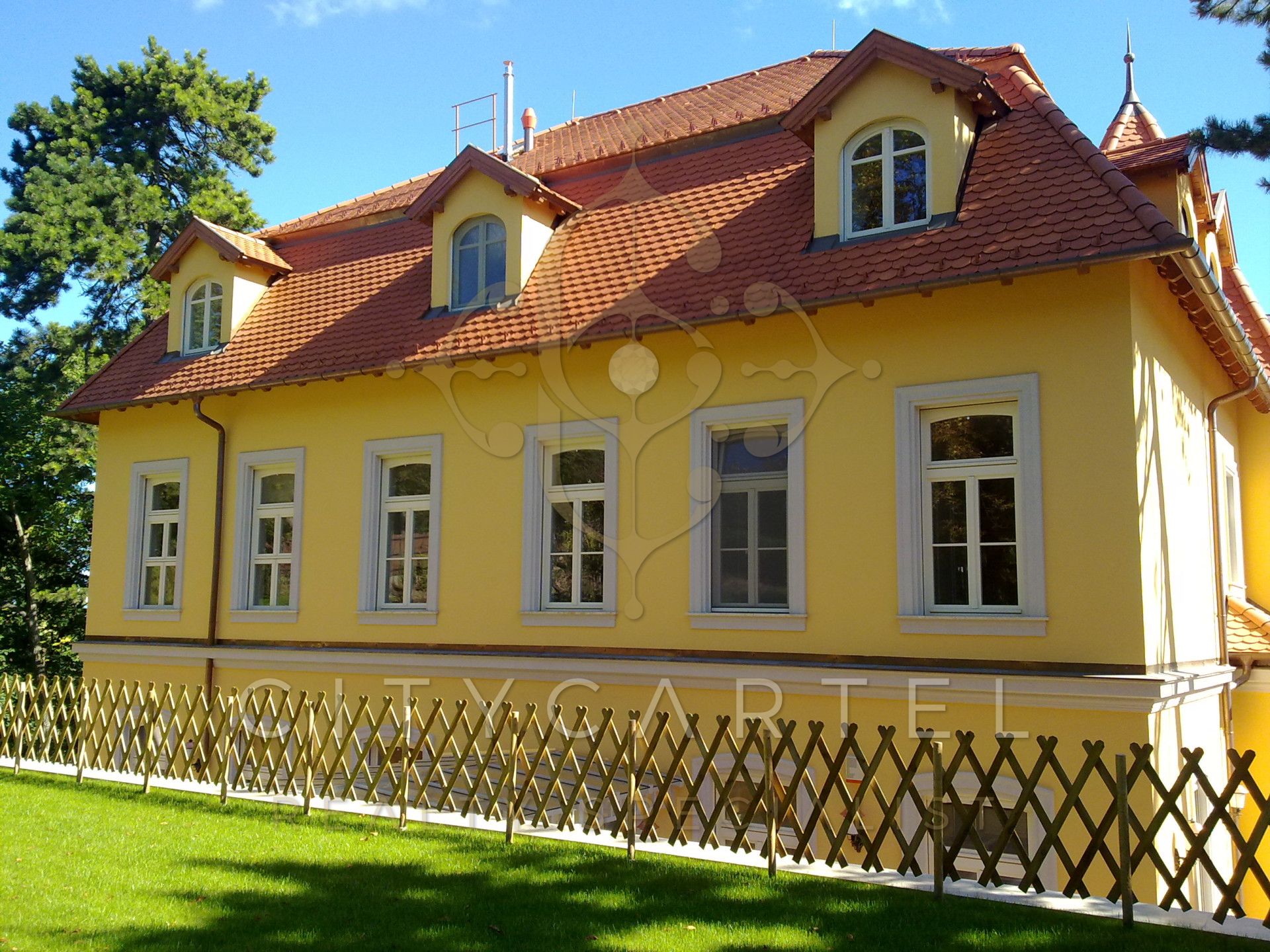 A fájl már létezik a célhelyen: import/kepek/vizjeles_4576556.jpg
For sale house Budapest, XII. kerület  1159 m<sup>2</sup> 2147.483647 millió Ft
