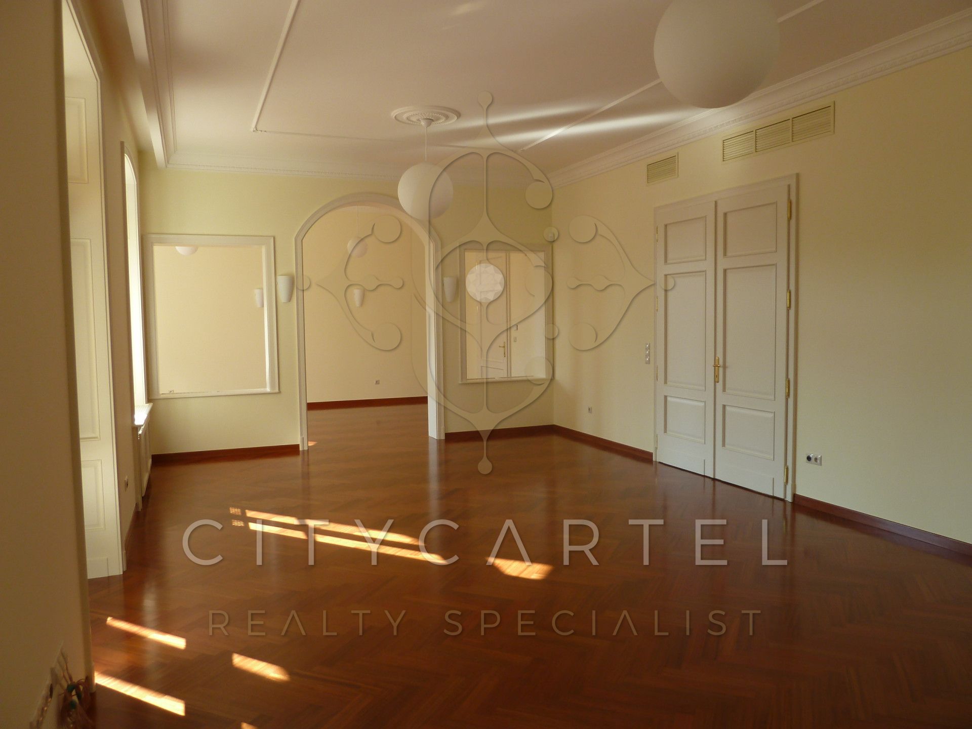 A fájl már létezik a célhelyen: import/kepek/vizjeles_4576574.jpg
For sale house Budapest, XII. kerület  1159 m<sup>2</sup> 2147.483647 millió Ft