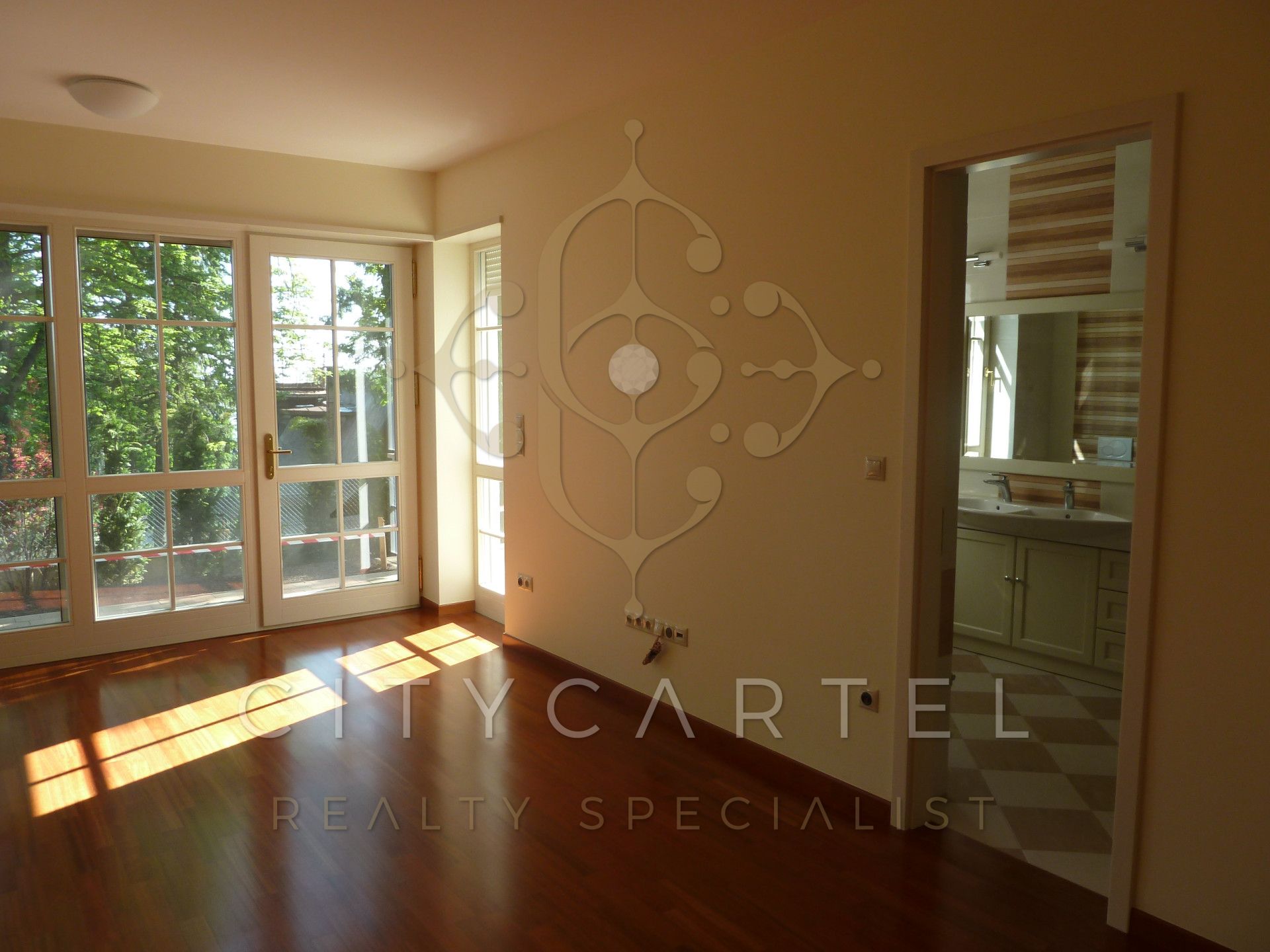 A fájl már létezik a célhelyen: import/kepek/vizjeles_4576590.jpg
For sale house Budapest, XII. kerület  1159 m<sup>2</sup> 2147.483647 millió Ft