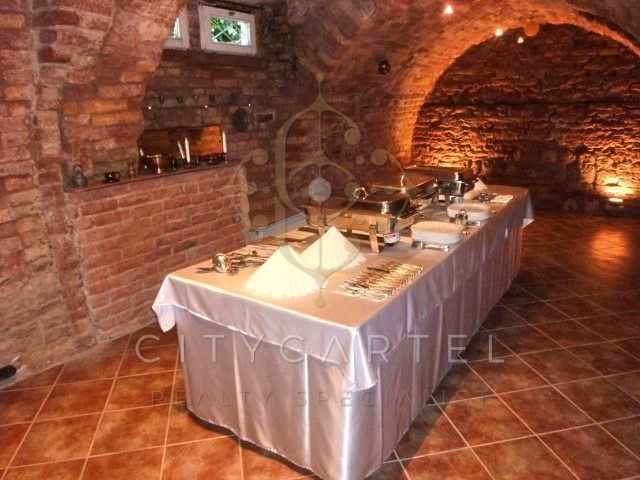 A fájl már létezik a célhelyen: import/kepek/vizjeles_4581597.jpg
For sale Villa, castle, mansion Budapest, XII. kerület  400 m<sup>2</sup> 4500000 EUR