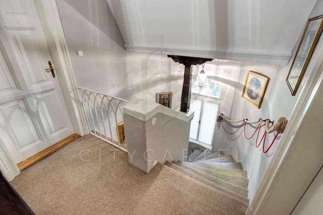 A fájl már létezik a célhelyen: import/kepek/vizjeles_4581603.jpg
For sale Villa, castle, mansion Budapest, XII. kerület  400 m<sup>2</sup> 4500000 EUR