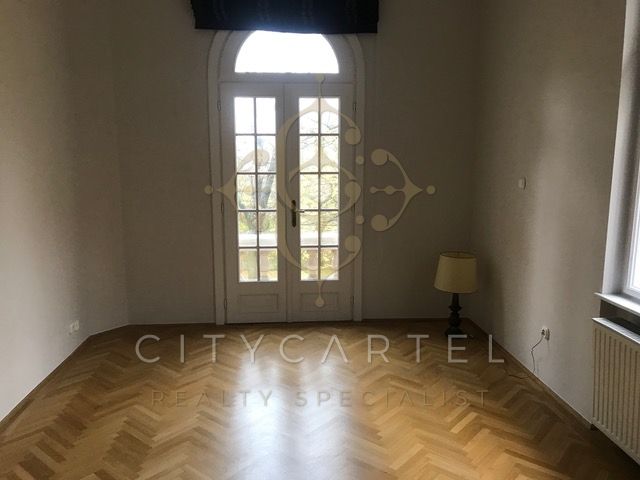 A fájl már létezik a célhelyen: import/kepek/vizjeles_4581609.jpg
For sale Villa, castle, mansion Budapest, XII. kerület  400 m<sup>2</sup> 4500000 EUR