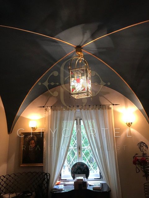 A fájl már létezik a célhelyen: import/kepek/vizjeles_4581618.jpg
For sale Villa, castle, mansion Budapest, XII. kerület  400 m<sup>2</sup> 4500000 EUR